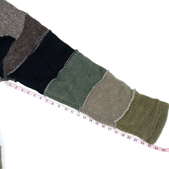 SOLD 💕Laundromat/Lost Horizons Patchwork Sweater Jacket - Picture 16 of 16